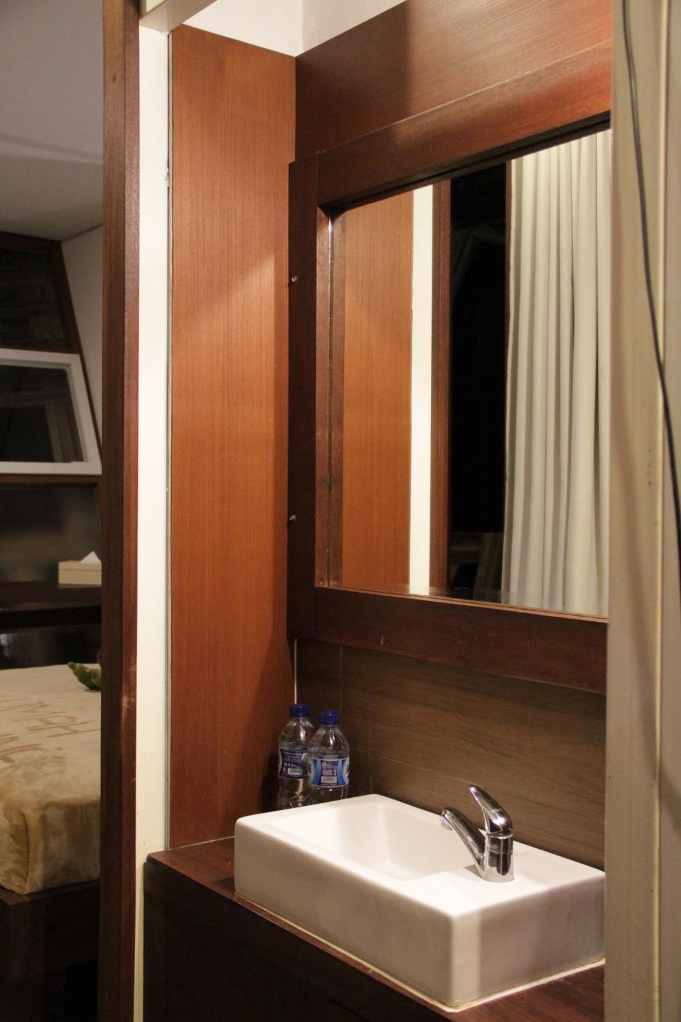 Bali Umah Tinjung Otel Tulamben Oda fotoğraf